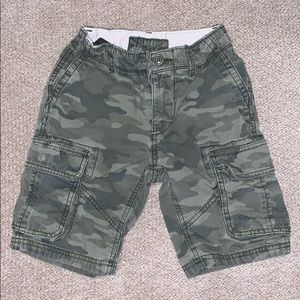 Boys Gap camo cargo shorts. Size 7 regular